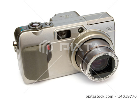 Compact digital camera 14019776