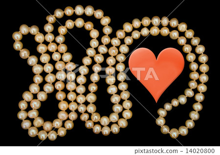 Heart and pearly necklace 14020800