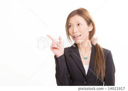 Middle OL that points fingers 14021917