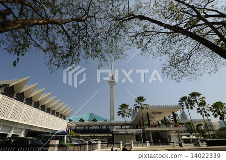 The National Mosque of Malaysia a.k.a Masjid Negara The National Mosque of Malaysia a.k.a Masjid Negara 14022339