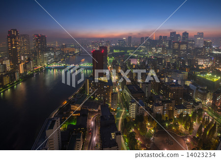 Tokyo night scene, panoramic view 14023234