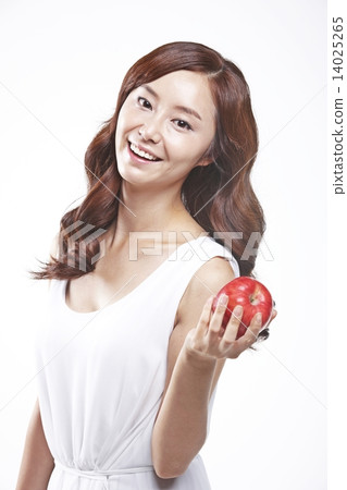 Lifestyle women 14025265
