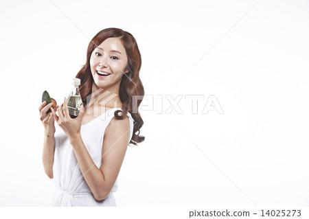 Lifestyle women 14025273