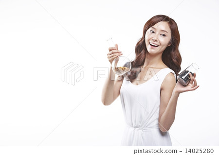 Lifestyle women 14025280
