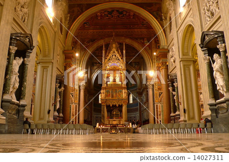 San Giovanni in Lateran Cathedral 14027311