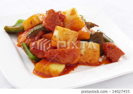 Sweet and sour sauce fried with meat 14027455