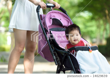 Chinese baby in a stroller 14029639