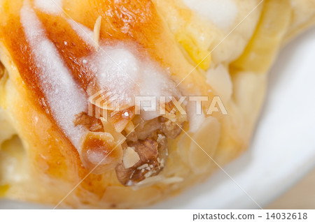 sweet bread donut cake sweet bread donut cake 14032618