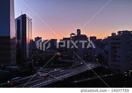 池袋上午 14037789