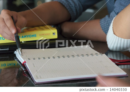 Adult Education Adult Education 14040330