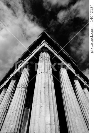 Mono corner columns of Temple of Hephaistos 14042184