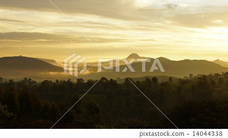 Sunrise, Konso Mountains, Ethiopia, Africa Sunrise, Konso Mountains, Ethiopia, Africa 14044338