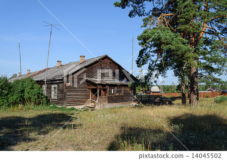 Old wooden hut in the village 14045502