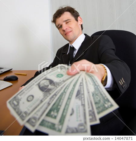 The artful businessman and money 14047871