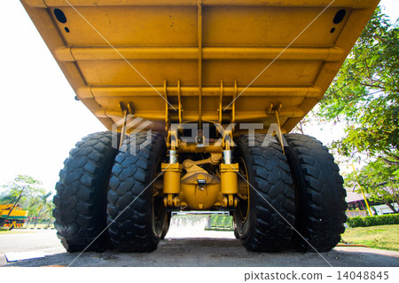 Heavy mining truck in mine and driving along the opencast. Photo of the big mine truck, The career h 14048845