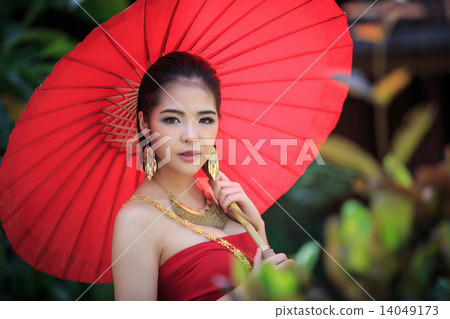 Thai Woman In Traditional Costume 14049173