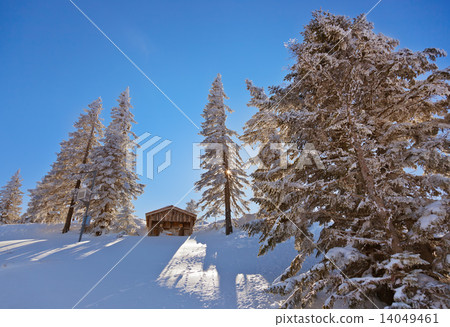 Mountains ski resort St. Gilgen Austria 14049461
