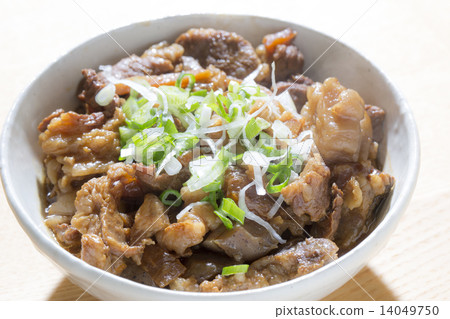 煮沸的肌肉燉 14049750