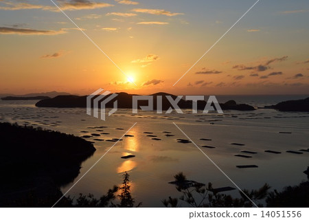 Dawn of Mushi Bay 14051556