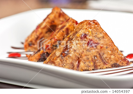 Fruit bread 14054397