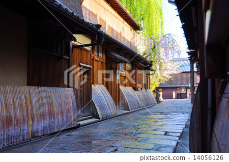 Cherry Blossoms At Gion Tatsumi Bridge Stock Photo