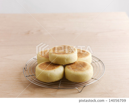 English Muffin English Muffin 14056709
