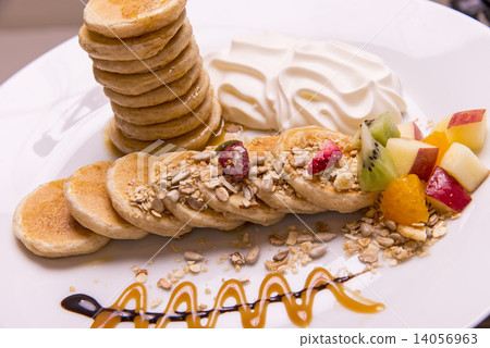 水果煎餅 水果煎餅 14056963