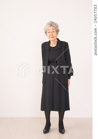 Senior in morning form Senior in morning form 14057783