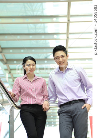 Man woman  business executive  outdoor pose 14059682