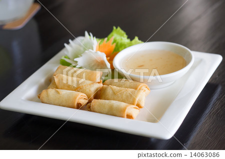Fried Chinese Traditional Spring rolls food Fried Chinese Traditional Spring rolls food 14063086