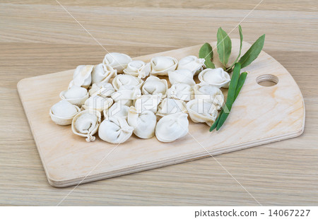Raw dumplings 14067227