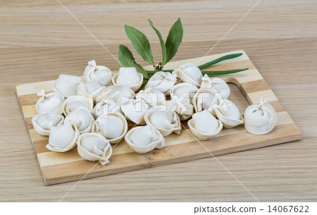 Raw dumplings Raw dumplings 14067622