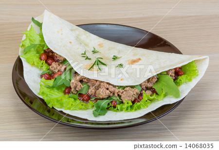 Burrito Burrito 14068035