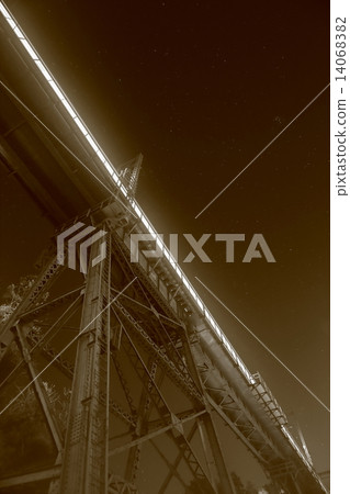 夜軍隊鐵橋樑 14068382