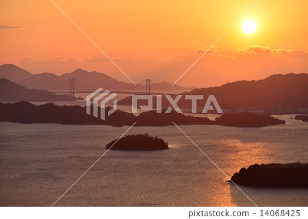 三原的朝日 三原的朝日 14068425