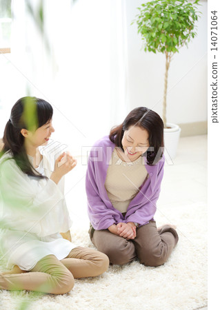 Parent-child / conversation Parent-child / conversation 14071064