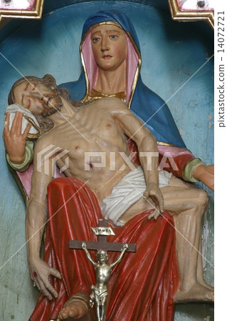 Pieta 14072721
