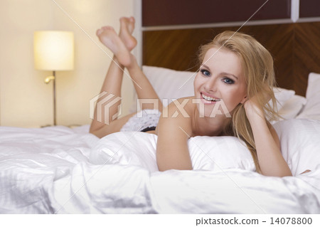 Young sexy blond in sexy lingerie 14078800