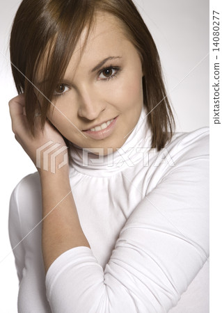 beautiful brunette beautiful brunette 14080277
