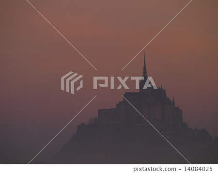 Mont Saint-Michel Mont Saint-Michel 14084025