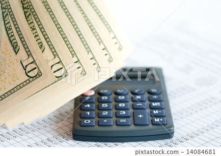 Financial Background 14084681