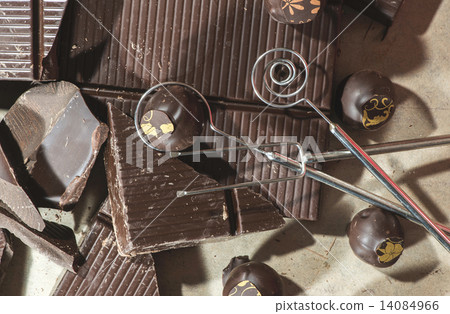 Tools for making chocolates Tools for making chocolates 14084966