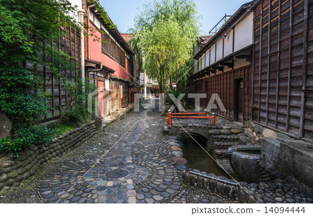 Gujo Hachiman Yanaga water comedy 14094444
