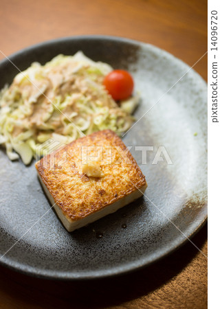 豆腐牛排 14096720