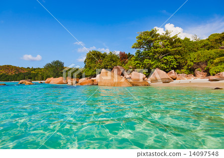 Beach Anse Lazio - Seychelles Beach Anse Lazio - Seychelles 14097548