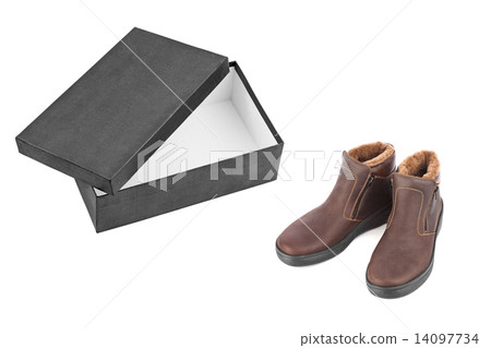 Winter shoes and open box 14097734