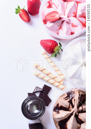 Ice cream Ice cream 14098520