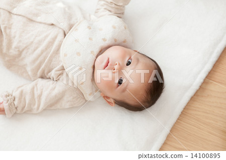 infant, baby, 6 month old (baby) 14100895