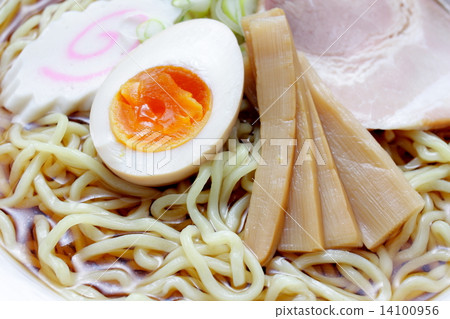 醬油拉麵 14100956