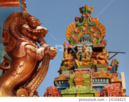Traditional statues of gods and goddesses in the Hindu temple, s Traditional statues of gods and goddesses in the Hindu temple, s 14108825